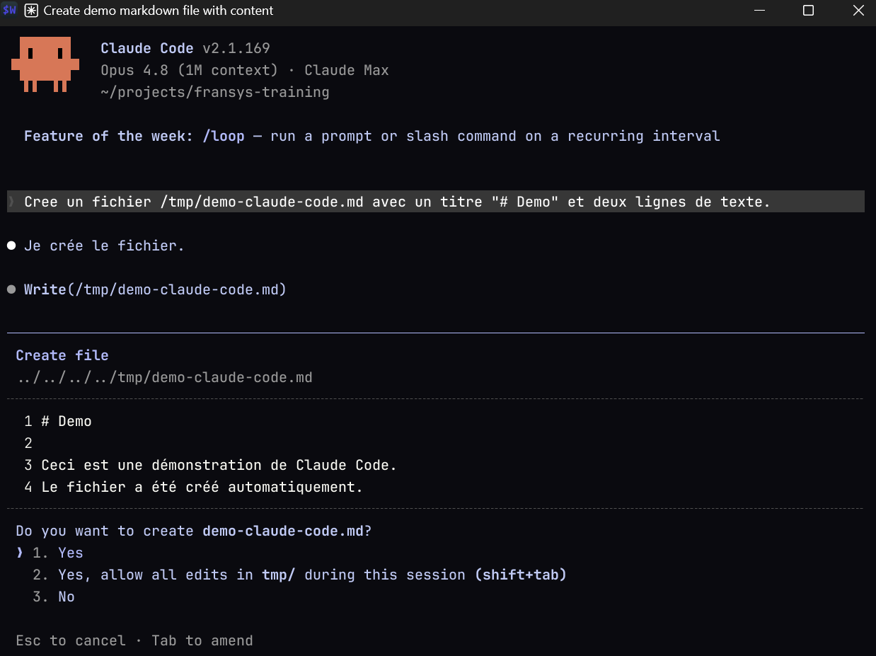 Demande de permission de Claude Code avant d'écrire un fichier, avec aperçu du contenu et choix Yes/No